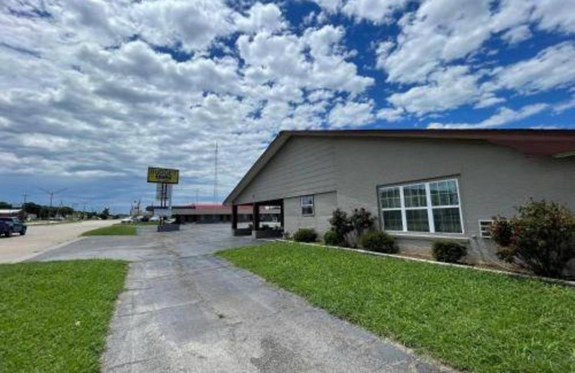 Motel 6 Ada Ok المظهر الخارجي الصورة